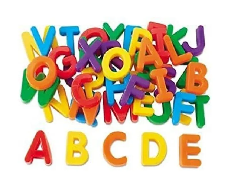 حروف هجاء انجليزية بلاستيكية